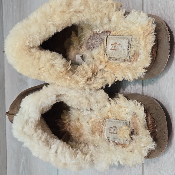 UGG Australia Women Shearling Leather Slip-On Slippers Sz 10 - Picture 5 of 12